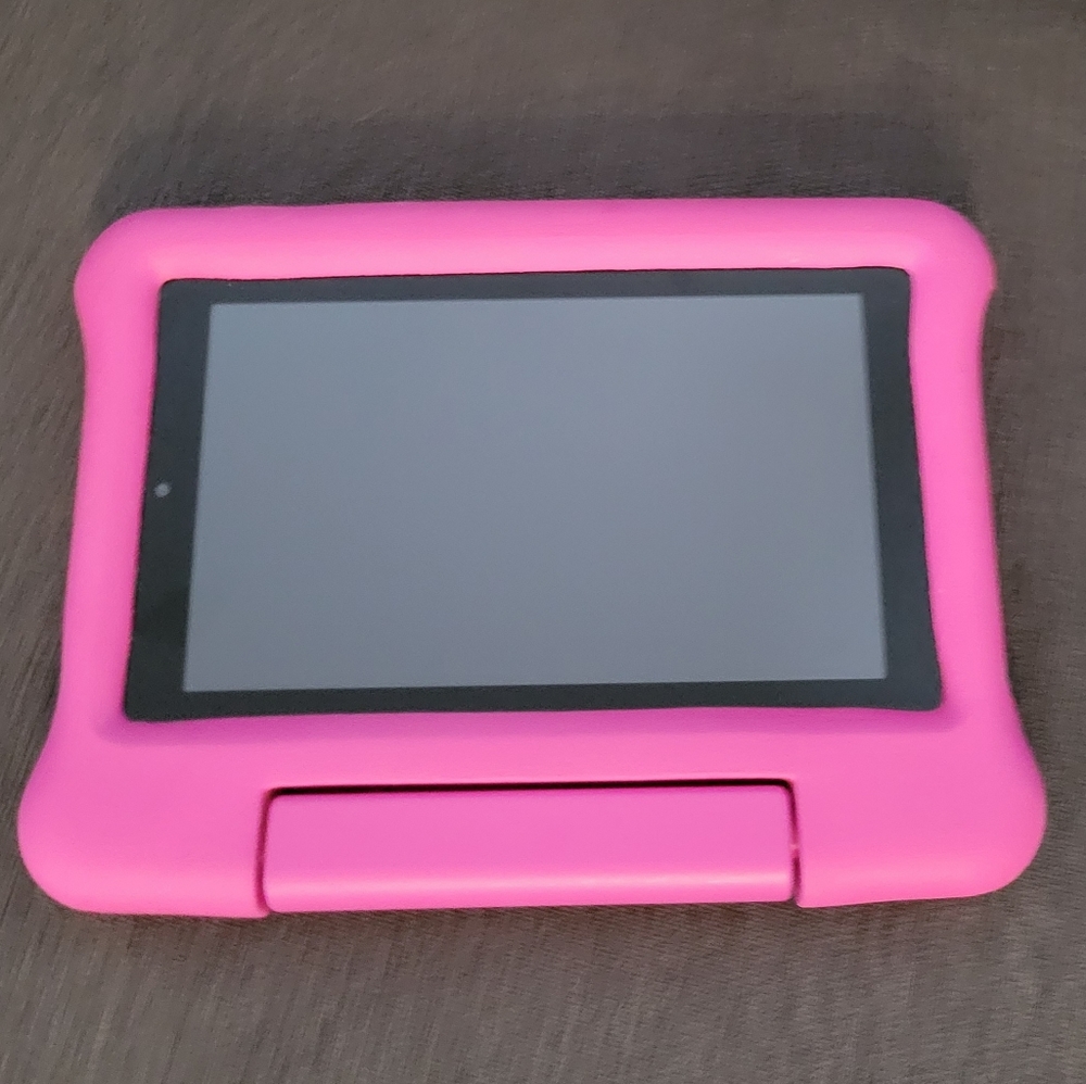 🟣sold🟣Fire 7 Kids Tablet7"